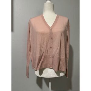 Everlane pink light weight 100%Wool Button front sweater S